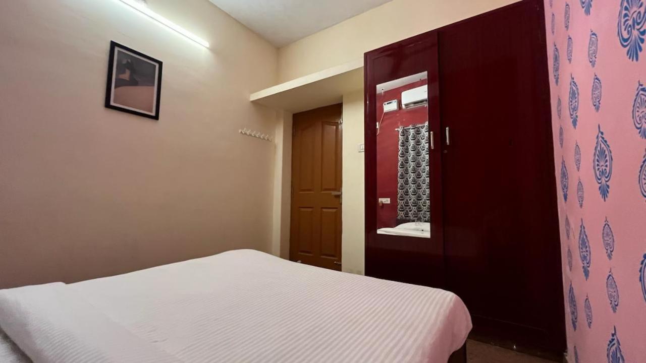 Shri Sai Balavany Residency 蓬蒂切里 外观 照片